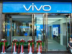 无惧40℃高温 vivo浙江旗舰店盛大开业