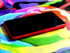 联通定制 大红色国行Lumia 625曝图