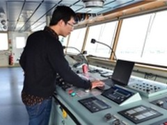 华硕超极本伴随引航员“奇幻漂流”日子