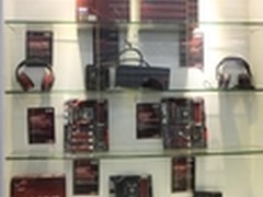 顶级游戏装备 华硕ChinaJoy 2013放异彩