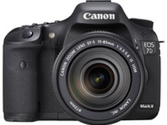 佳能7D Mark II搭载2400万像素传感器？