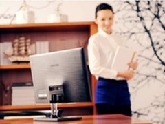 三星晶致显示器领航“大”屏时代