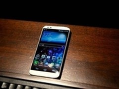 LG G2港行发布确定 国行十月发售