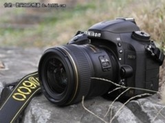 高速连拍单反机 尼康D600套机售12099元