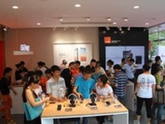 金立体验中心开幕 拉近品牌与用户距离