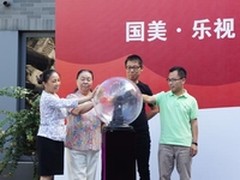 国美联手乐视 超级电视可线下体验购买