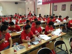 支持AMD选择七彩虹 至尊APU 一个顶俩！