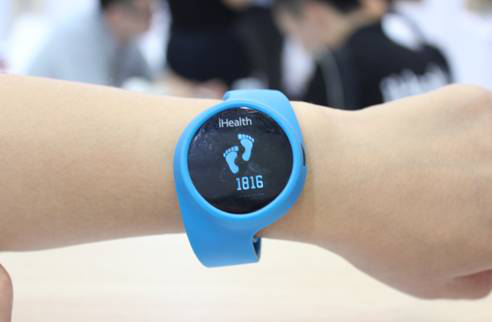 iHealth首款可穿戴智能腕表登录中国