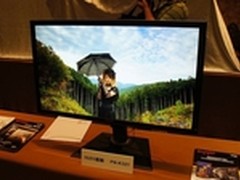 夏普32英寸4K超高清IGZO显示器中国首发