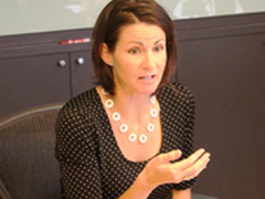 瞻博网络简单互联与“便携式医生”