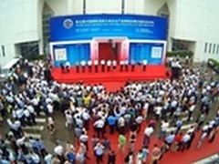 深圳交警携AEE无人机 参加交通安全展