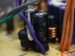 主流实用之选 大水牛宽V400II代电源