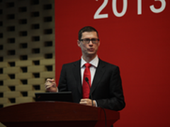 积极推进按需出版 访佳能高层Roger先生