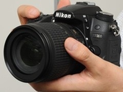 特价中端单反 武汉尼康D7000套机6900
