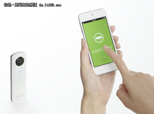 理光发布小型球面全景相机Ricoh Theta