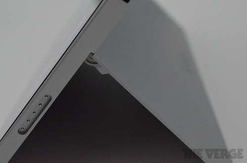 组图：Surface2/Surface Pro2真机试玩