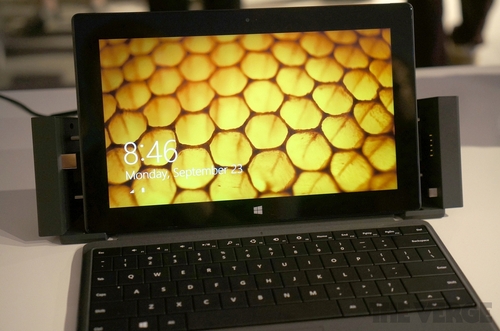 组图：Surface2/Surface Pro2真机试玩