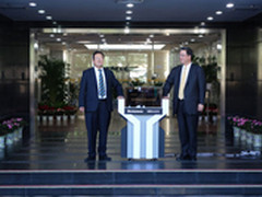 联想VMware再牵手：成立技术联合实验室