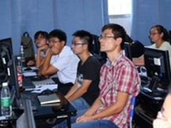 第一期华为“企业实训营”在成都举办