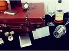 派客全线移动电源产品进驻香港电子展