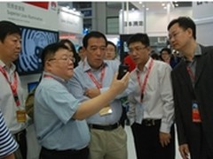 华为eLTE解决方案亮相安博会