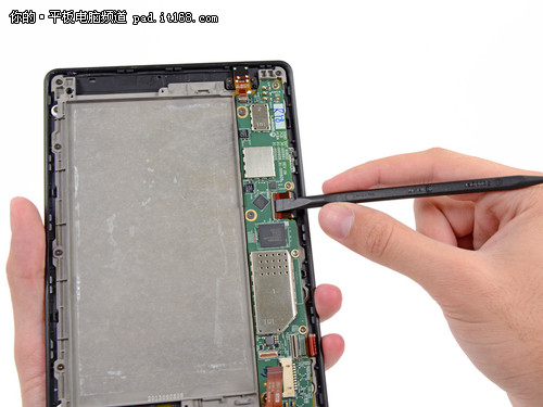 真好修理 亚马逊 Kindle HDX 7.0拆机图-IT168