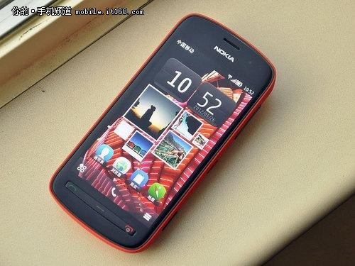 如果单从拍照效果来说,即便是诺基亚lumia1020也无法替代诺基亚808