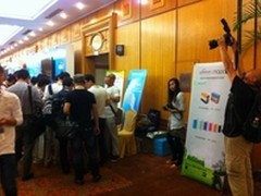 摩普移动电源亮相2013年安卓大会