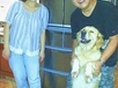 携爱犬晒幸福 卡萨帝获