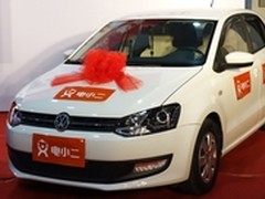 线下也疯狂 电小二双11抢电源中汽车