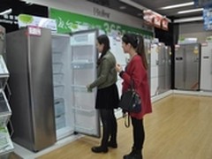 新妈妈纠结冰箱结 专家呼吁备好宝宝区