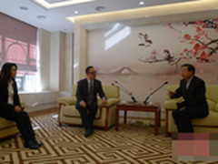 驻韩大使张鑫森会见完美世界CEO萧泓