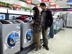 干洗剂残留不容忽视 在家洗衣服更健康