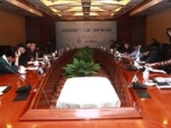 互联网、法律专家联名呼吁立法保护网民