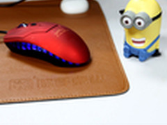 玩电脑手脚不冷 发热桌垫发热鼠标试用