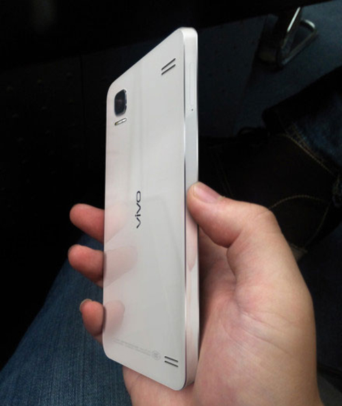 双面玻璃+碳素钢 vivo Xplay3S工艺曝光
