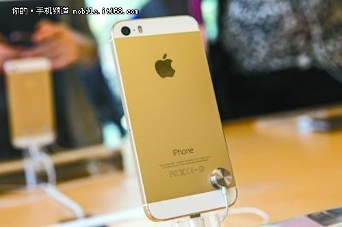 小米包揽前三 双11天猫热销手机TOP10