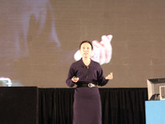 梁戈碧:促数据中心转型 释放数据洞察力