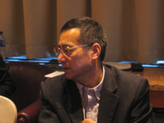 极进网络晋级网络新贵 推高密度交换机