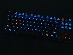 LED灯光效果凌豹机械师背光版机械键盘