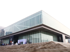 冠军装备受追捧 硕美科极境装备秀 