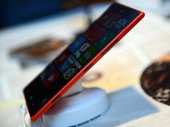 稳居第一 诺基亚1520续航惊人