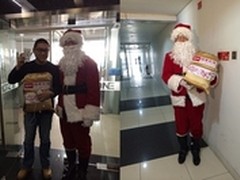 国美CEO高翔扮圣诞老人亲自送货引围观