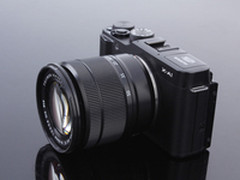 复古文艺范 富士X-A1京东最低2999元