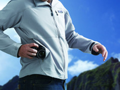 富士推出小巧型长焦相机FinePix S8600