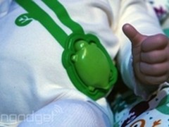 CES中英特尔联网婴儿连身衣 本周将上市