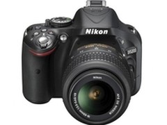 高阶入门单反 尼康D5200套机4099元