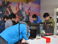 新年狂欢 联想前门旗舰店暴雪专区开放