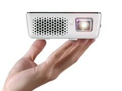 漫漫长路欢乐相伴  明基微投陪你赶春运