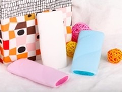 元宵节送女神首选 派客棉花糖移动电源